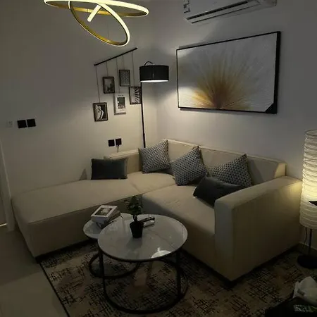 شقة بصالة وغرفة نوم وموقع مميز Riyadh Exterior photo