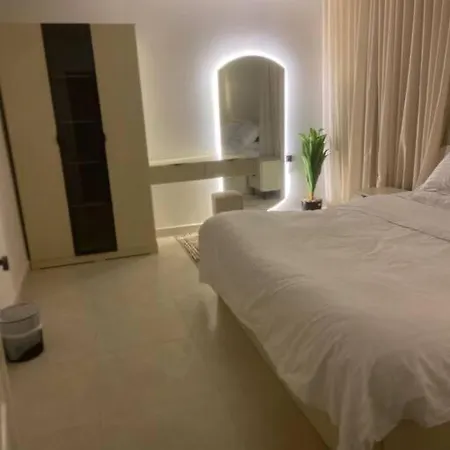 شقة بصالة وغرفة نوم وموقع مميز Riyadh Exterior photo